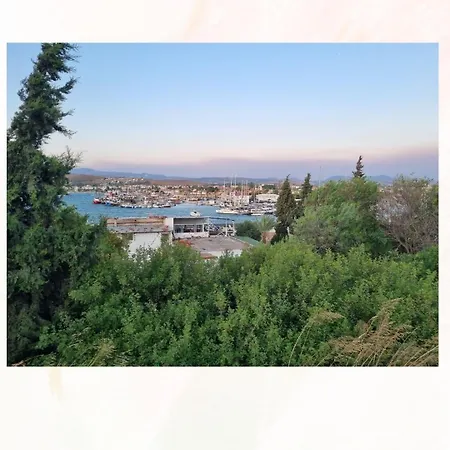 Olea Sigacik & Bistro فندق *